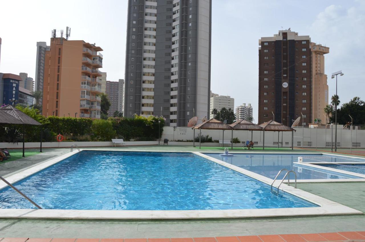 Gemelos2 Loysan Apt. With Pool Μπένιντορμ Εξωτερικό φωτογραφία