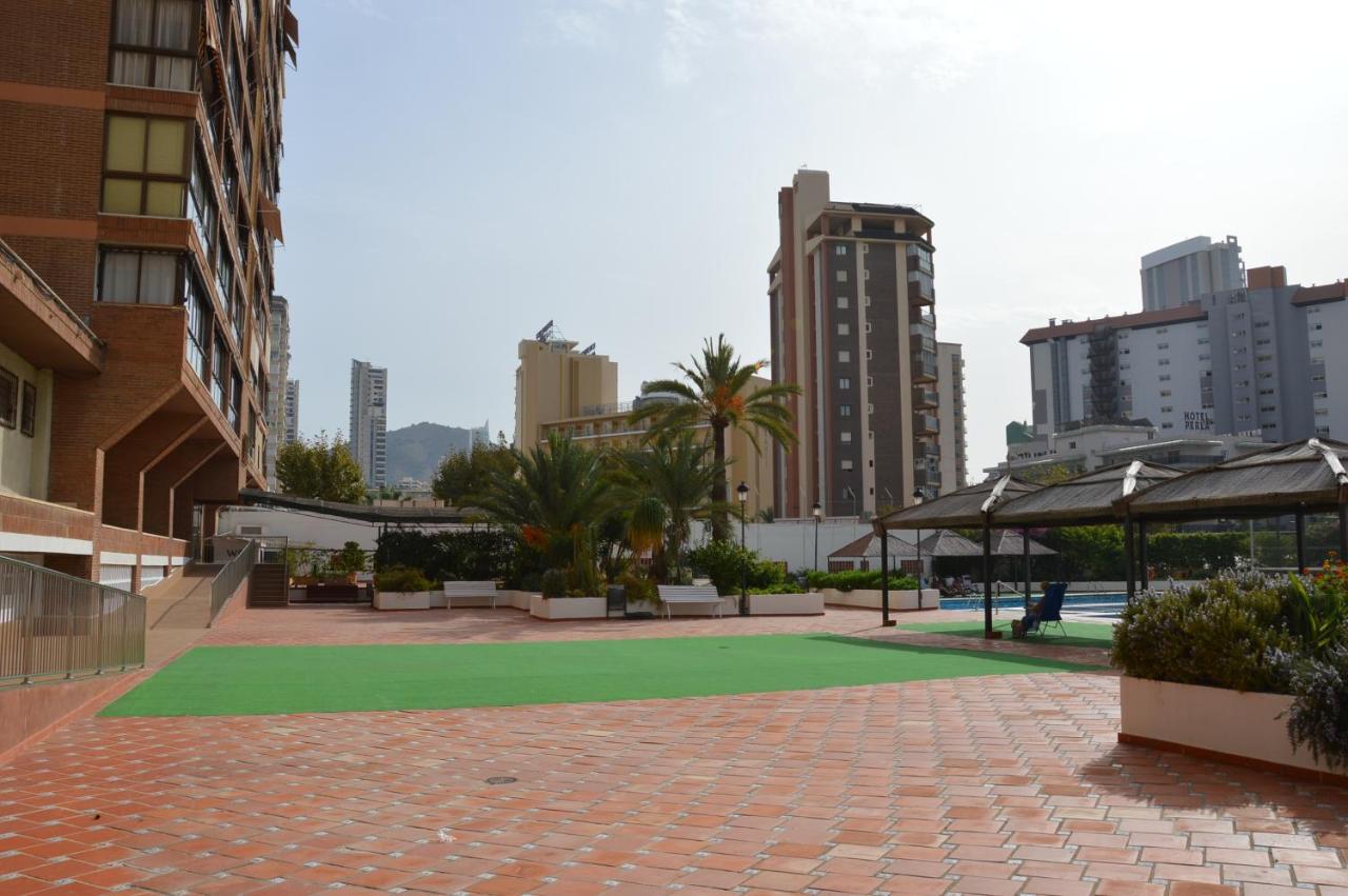 Gemelos2 Loysan Apt. With Pool Μπένιντορμ Εξωτερικό φωτογραφία