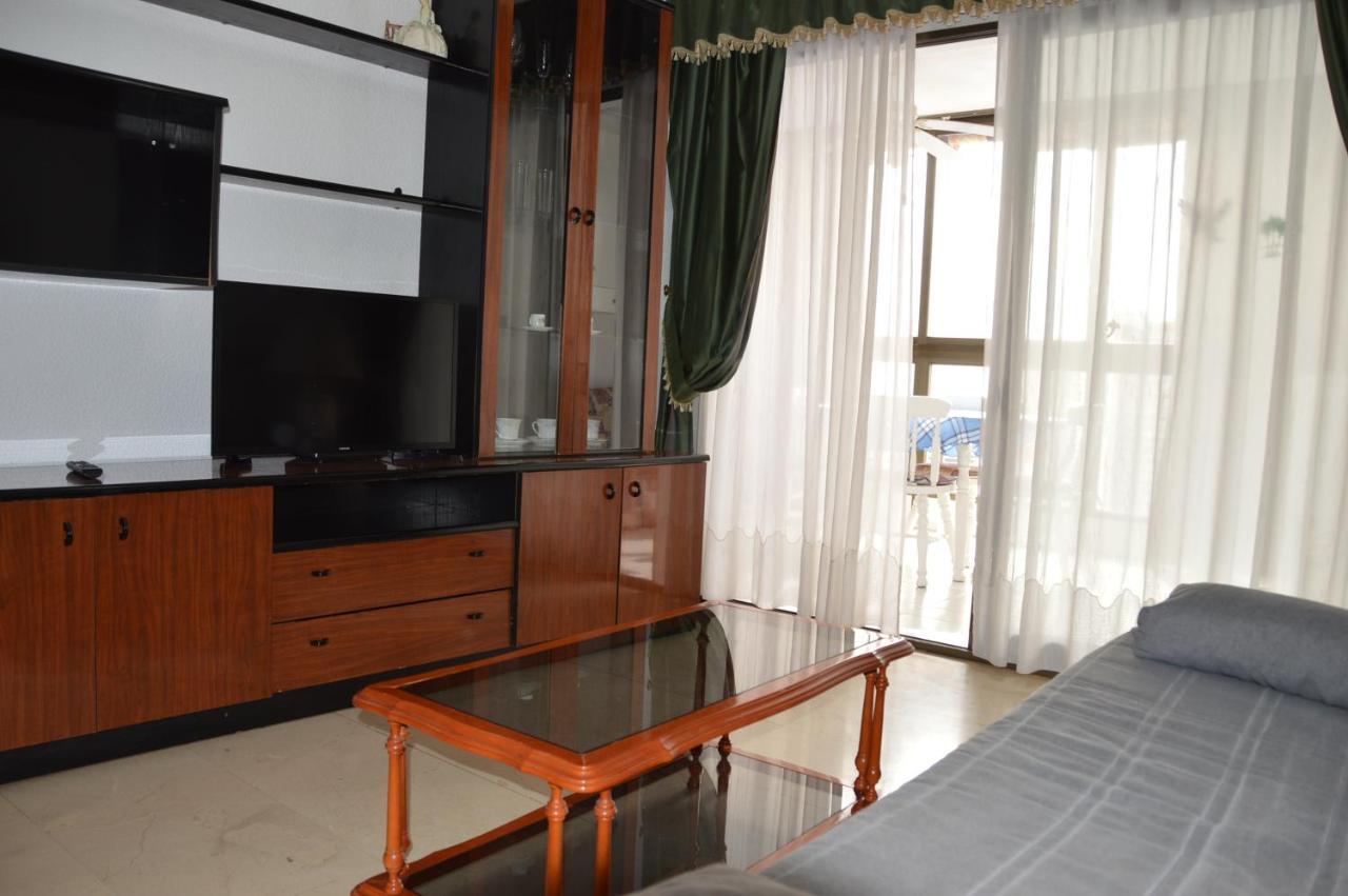 Gemelos2 Loysan Apt. With Pool Μπένιντορμ Εξωτερικό φωτογραφία