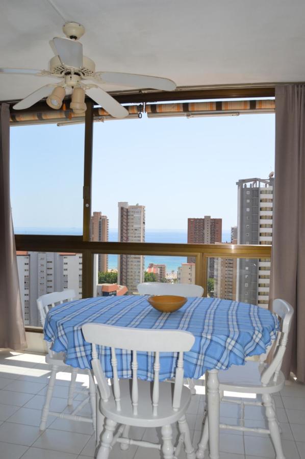 Gemelos2 Loysan Apt. With Pool Μπένιντορμ Εξωτερικό φωτογραφία