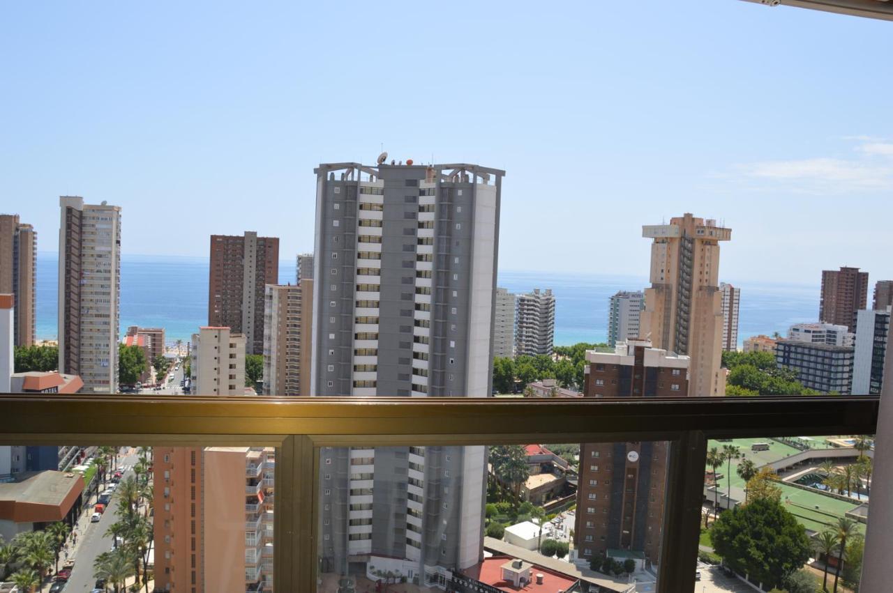 Gemelos2 Loysan Apt. With Pool Μπένιντορμ Εξωτερικό φωτογραφία